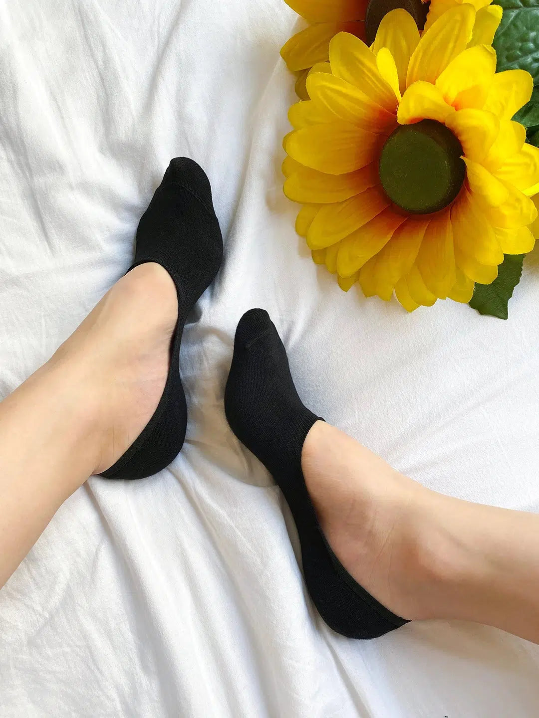 GoWith-women-black-invisible-socks GoWith-women-black-invisible-socks