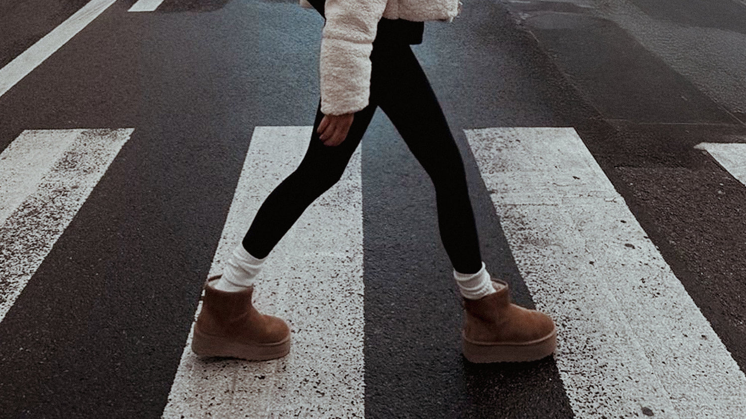 5 Best Socks to Style with Your Ugg Boots GoWith