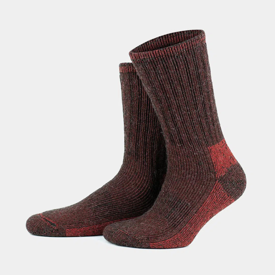 GoWith-alpaca-boot-socks-brown-red