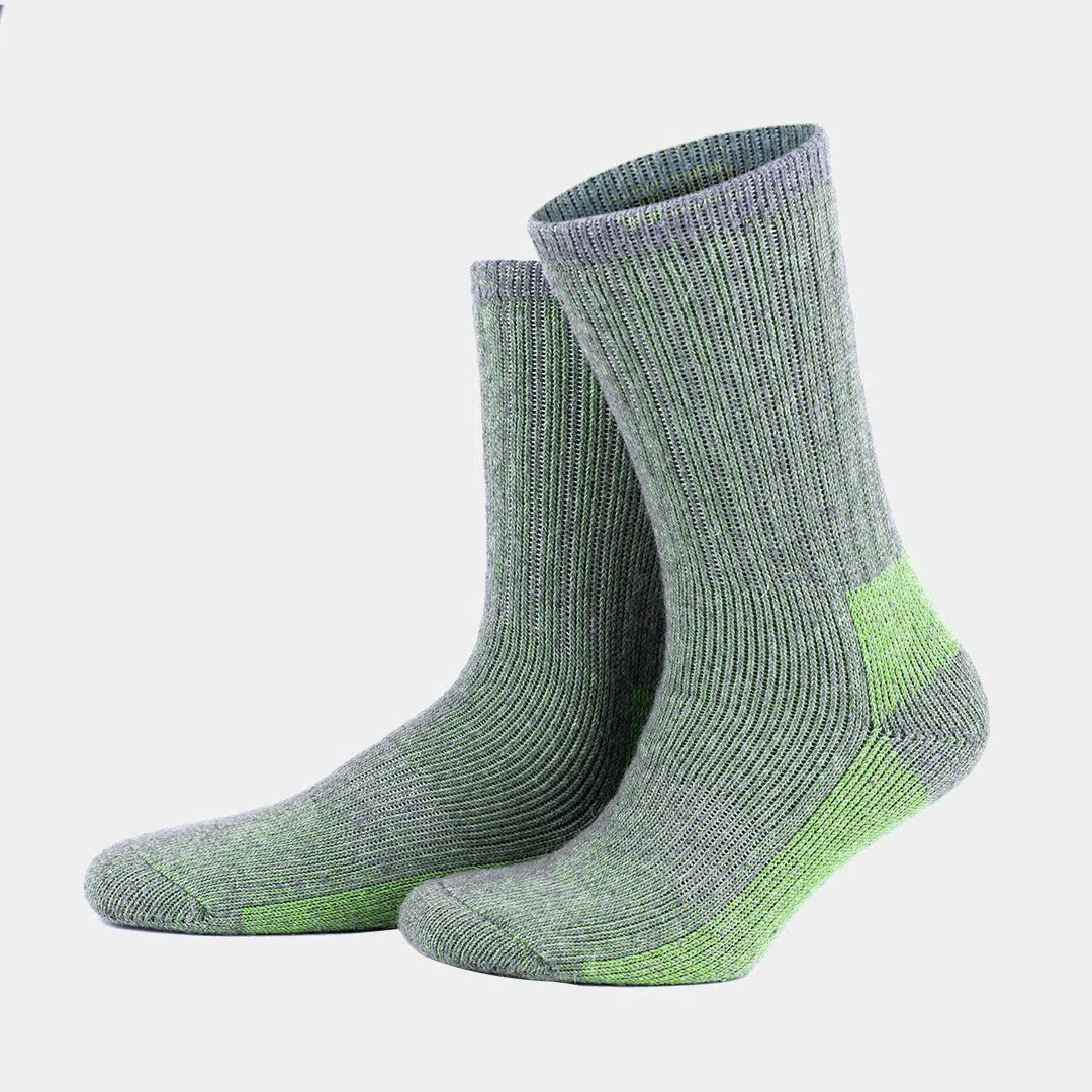 GoWith-alpaca-boot-socks-gray-green