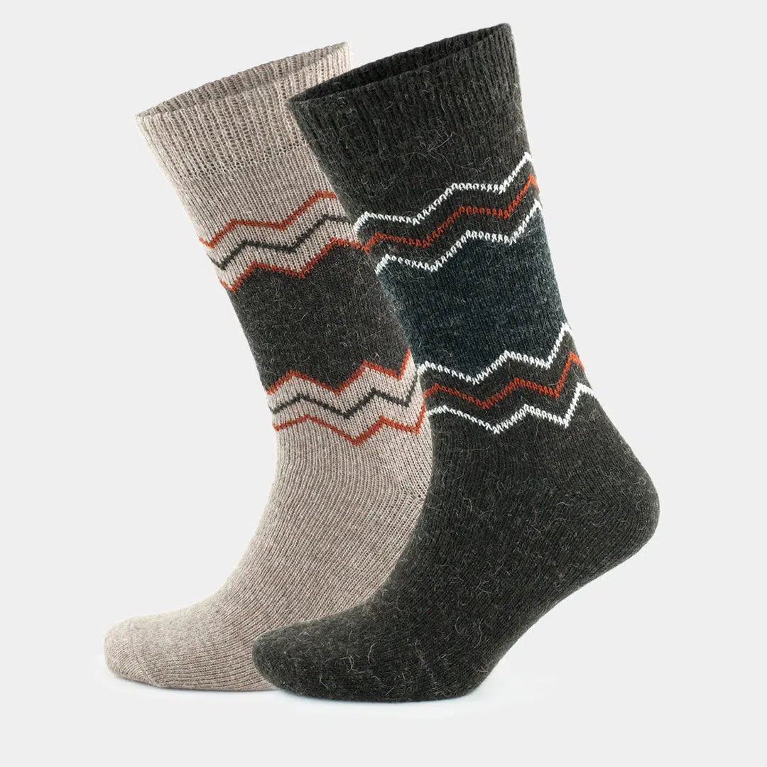 GoWith-alpaca-wavy-striped-socks-beige-brown