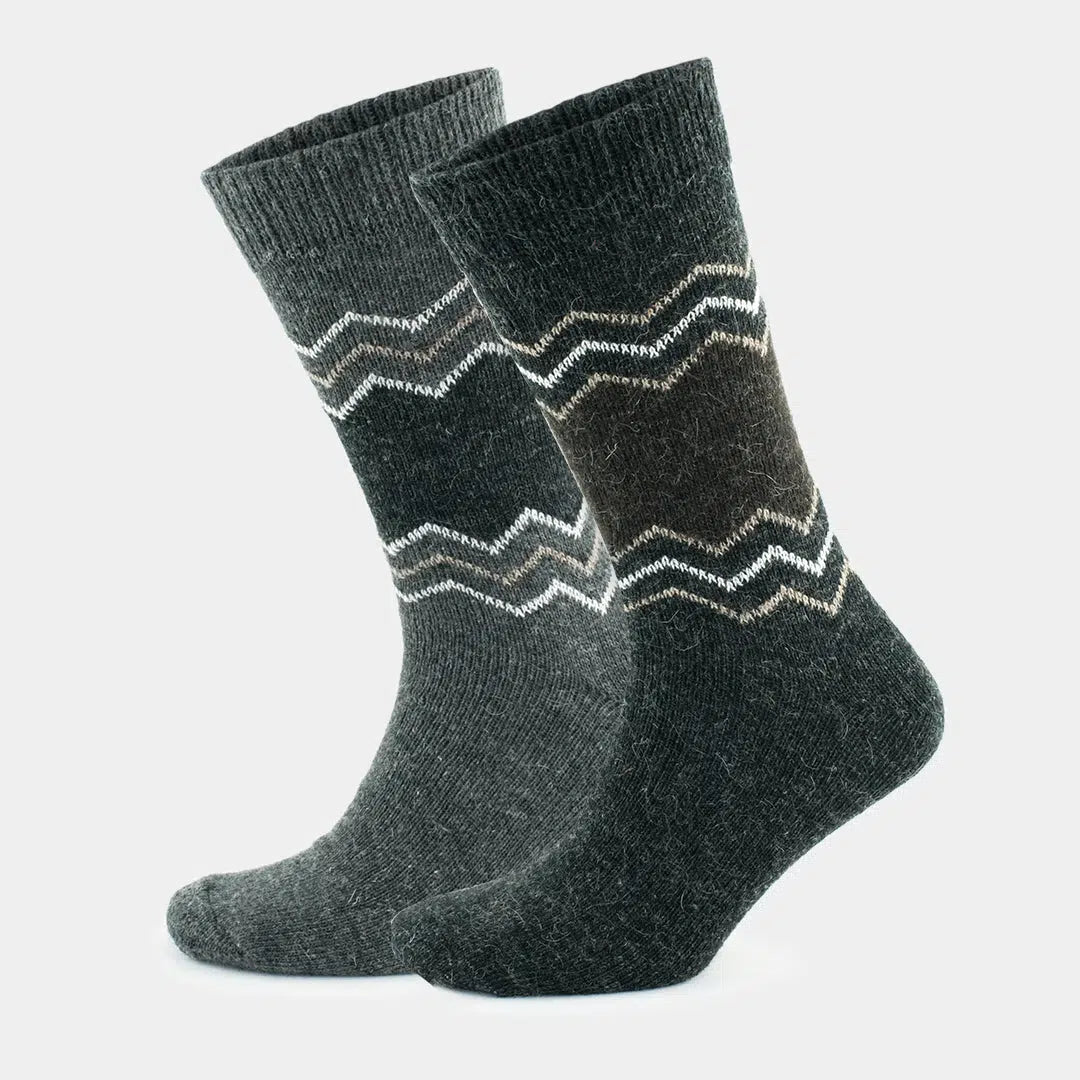 GoWith-alpaca-wavy-striped-socks-gray-anthracite