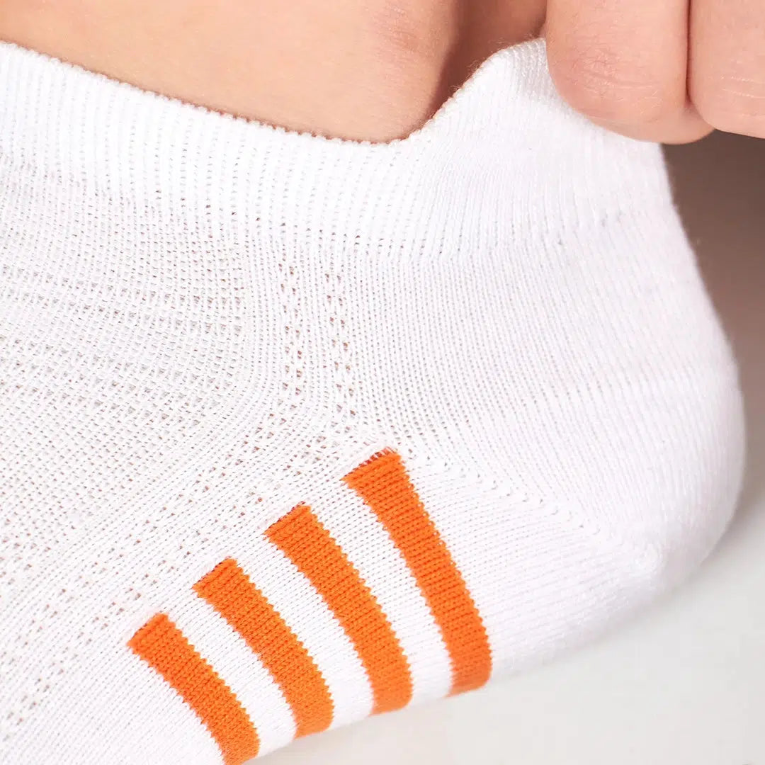 GoWith-arch-support-women-white-athletic-socks