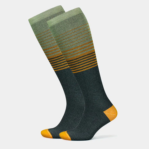 GoWith-bamboo-compression-travel-socks-orange-2-pairs