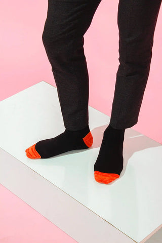 GoWith-black-dress-socks-with-color