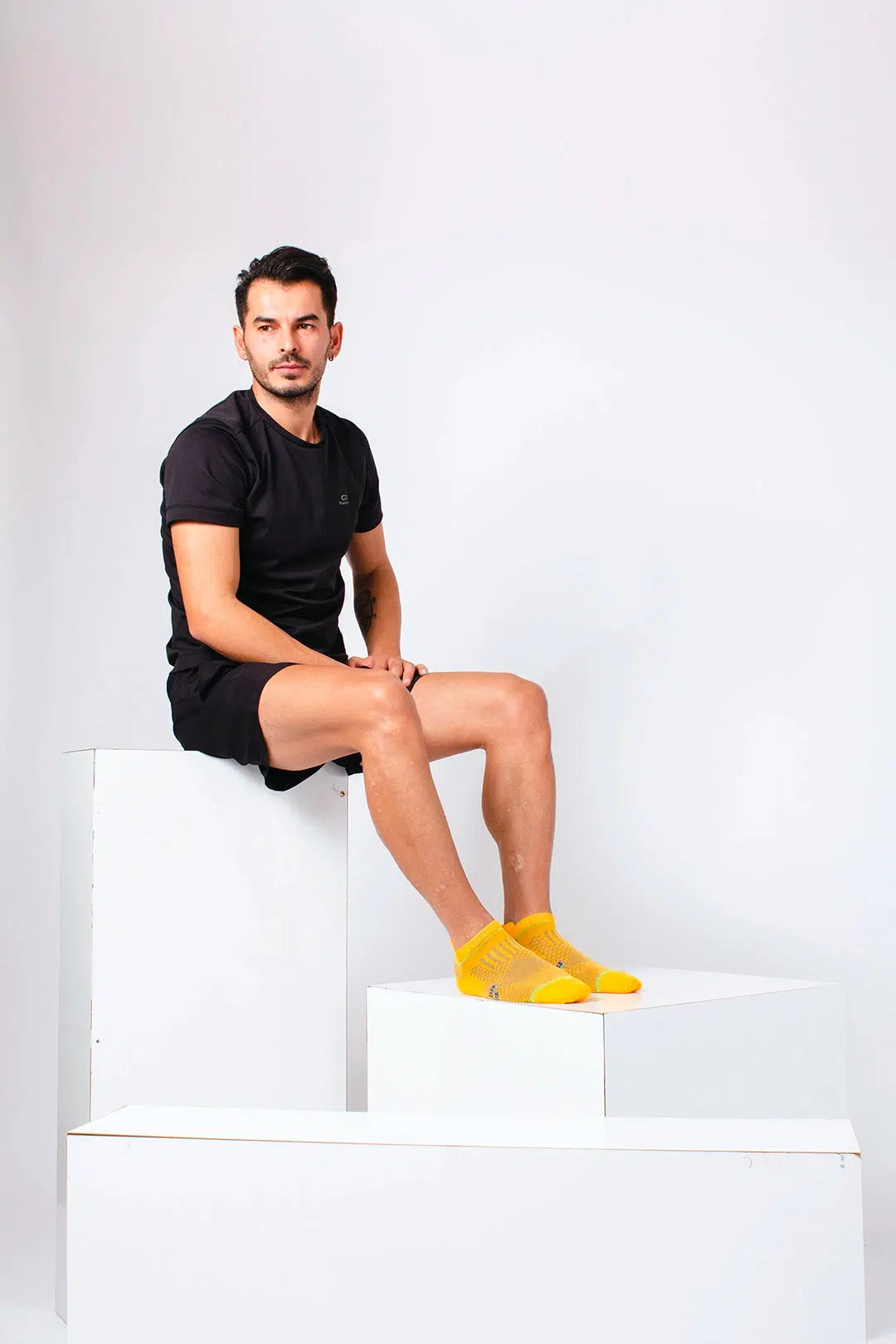 GoWith-men-thin-running-socks