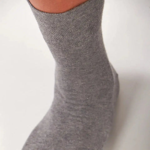 GoWith-organic-cotton-diabetic-socks-zoom-in