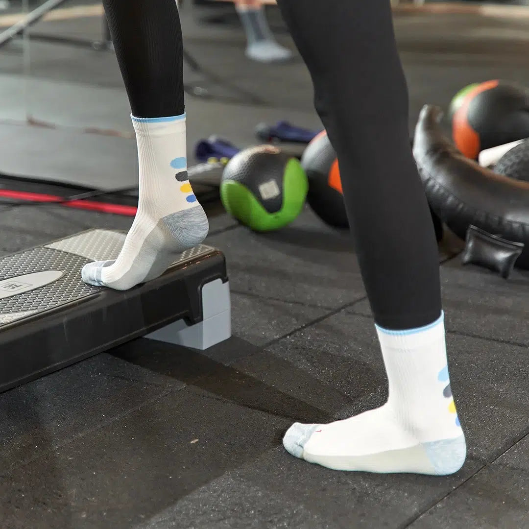 Quarter Compression Socks For Moisture free Running GoWith Quarter Compression Socks For Moisture free Running GoWith