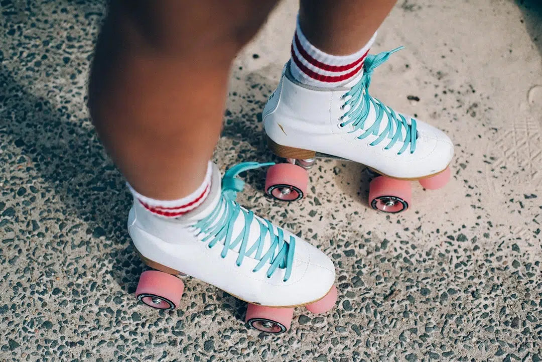 GoWith-quarter-striped-white-socks