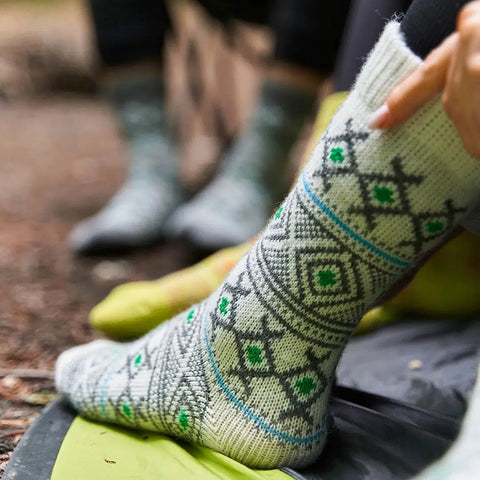 GoWith-vintage-nordic-socks-for-women