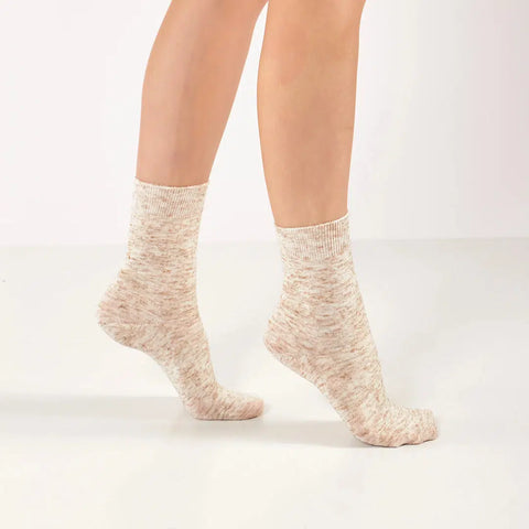 GoWith-women-cabin-socks-ecru