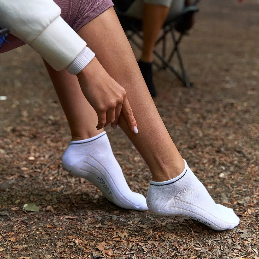 Women's Cotton Low Cut White Athletic Socks – GoWith
